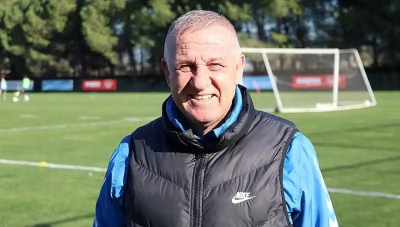 Ankaragücü'nde Deprem Gibi Değişim: Mesut Bakkal Görevden Alındı!