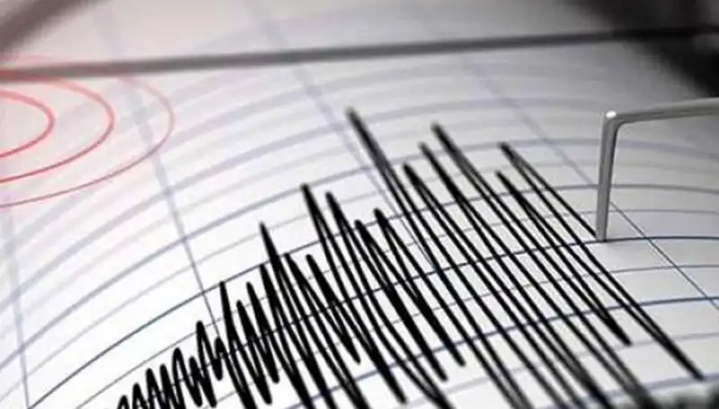 Sındırgı'da 4,3 Büyüklüğünde Deprem: Can ve Mal Kaybı Var mı?