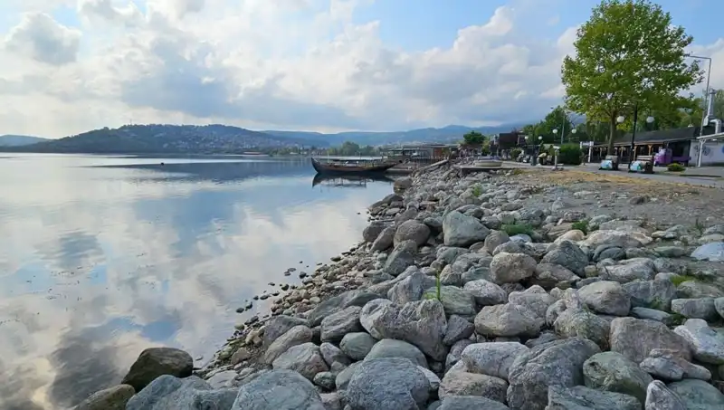 Sapanca Gölü'nde Su Seviyesi Alarm Veriyor: Nedenleri ve Sonuçları