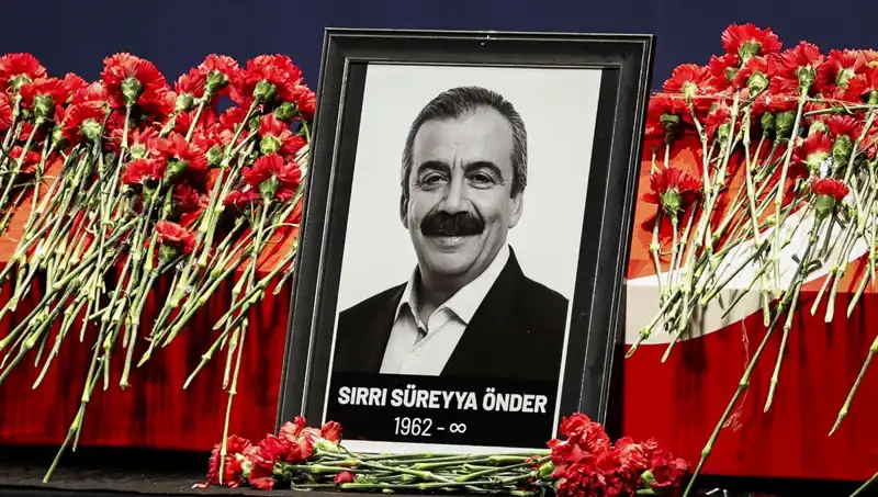 Meclis’te Sırrı Süreyya Önder Anması: Hatıralar Yeniden Canlandı