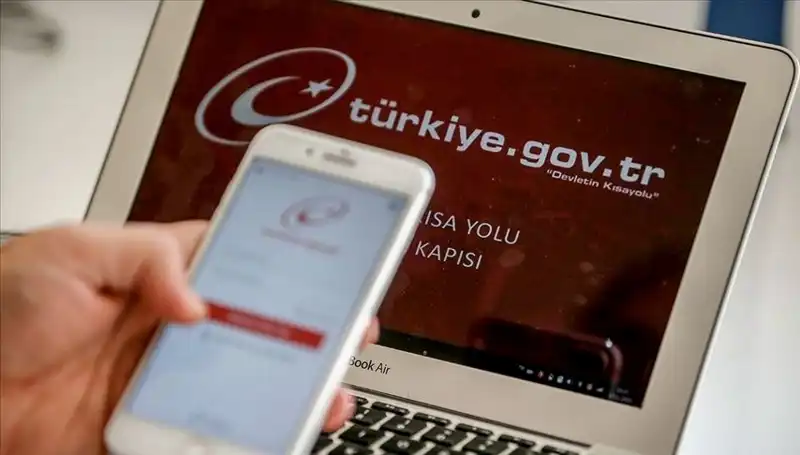 E-Devlet Portali Üzerinden 8 Bin Hizmet: Bakan Kacır Açıklıyor