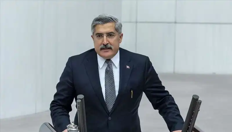 Hüseyin Yayman: AK Parti'nin Yükselen Yıldızı ve Siyasi Kimliği