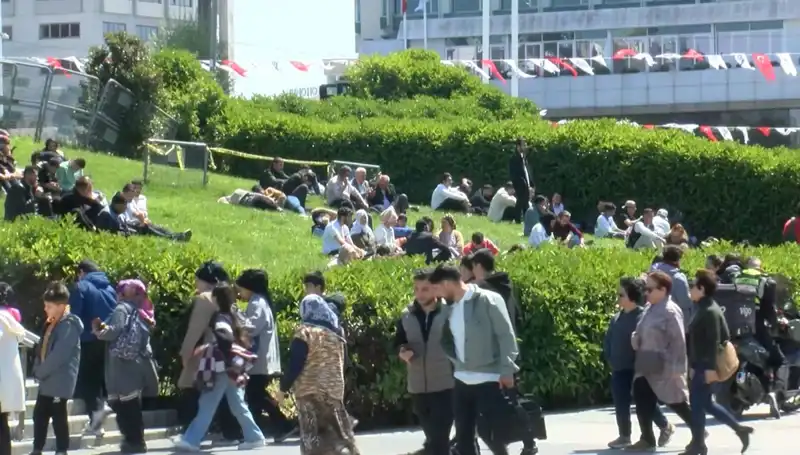 Taksim’de Son Günlerde Görülen Deprem Yoğunluğu Korkutuyor!