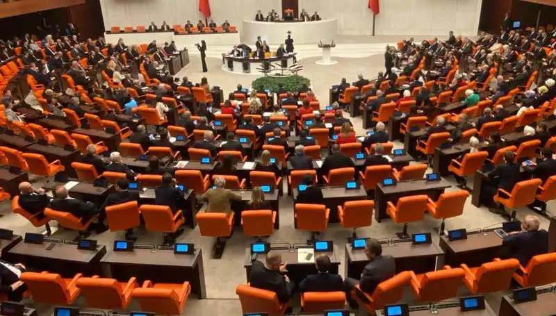 TBMM Komisyonları Çalışmaya Devam Ediyor: Ülke İçin Önemli Kararlar Alındı