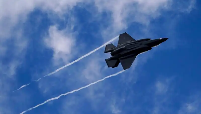 Atina'da Türkiye Endişesi: F-35'ler Hakkındaki Karışık Sinyaller Neyi Anlatıyor?