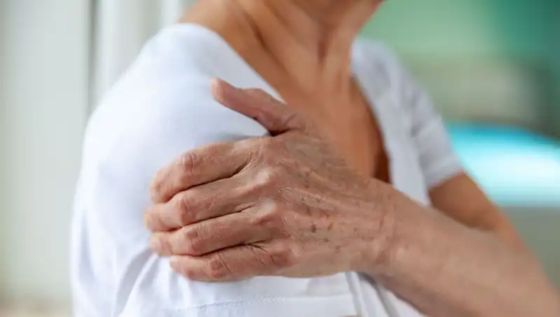 Akciğer Kanserinin İlk Belirtilerini Göz Ardı Etmeyin: Erken Teşhis Hayat Kurtarır