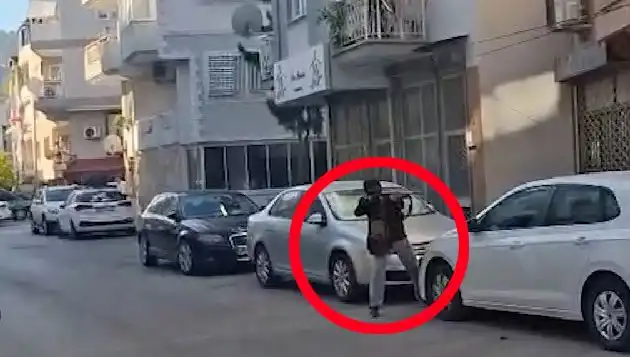 İzmir'de Şok Eden Saldırı: Çatışma Anlarına Tanıklık Edenler Konuşturdu
