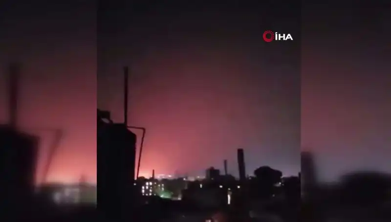 ABD'nin Sana'ya Saldırısı: 12 Ölü, Bölge Tedirginlik İçinde