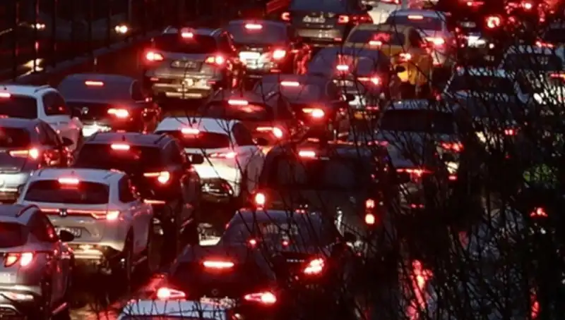 İstanbullular Müjde! Ankara Yönünde 12 Saatlik Trafik Kapatması Var