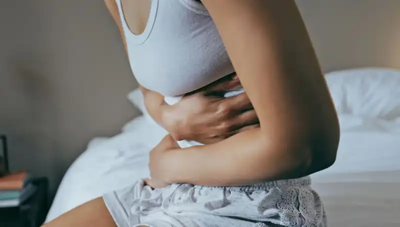 22 Yaşında Bağırsak Kanseri Teşhisi: Belirtileri Görmezden Gelmek Ne Kadar Tehlikeli?