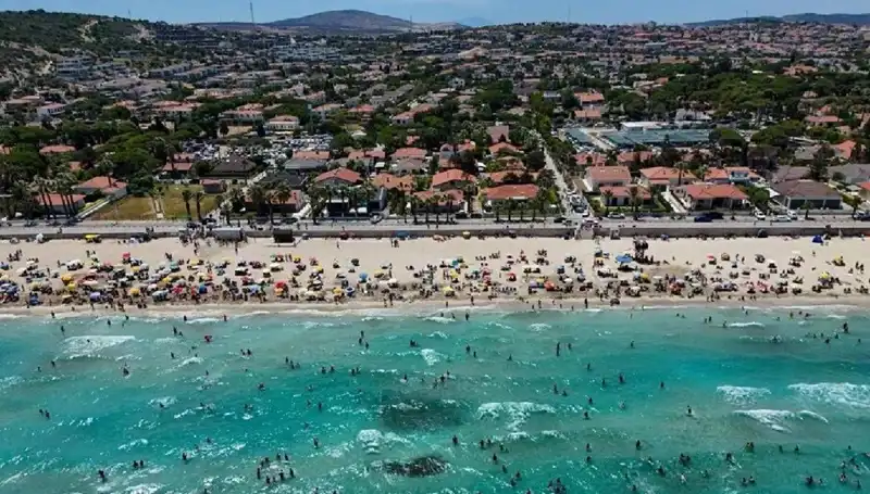 Çeşme'de Su Krizi: Kesinti Süresi Neden Daha da Uzatıldı?